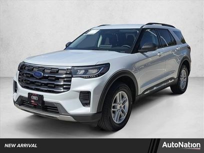 Used 2025 Ford Explorer Active
