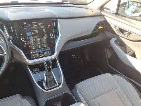 Used 2023 Subaru Outback Premium AWD/4WD image 15
