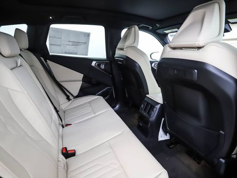 New 2026 BMW X3 xDrive30i w/ Premium Package AWD/4WD image 26