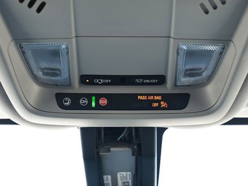 Used 2024 Chevrolet Equinox LT AWD/4WD image 19