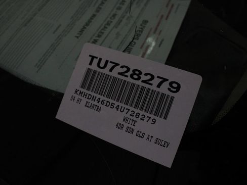 Used 2004 Hyundai Elantra GLS FWD image 34