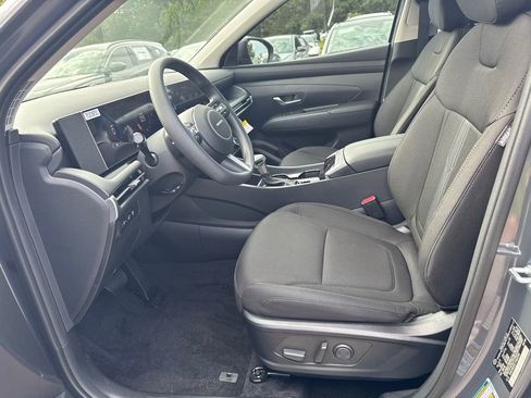 New 2026 Hyundai Tucson SEL image 9