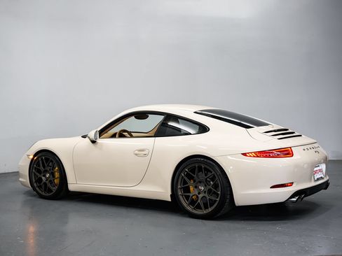 Used 2012 Porsche 911 Carrera S RWD image 8