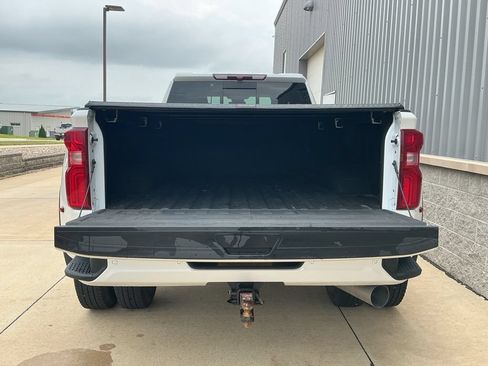 Used 2024 Chevrolet Silverado 3500 High Country AWD/4WD image 23