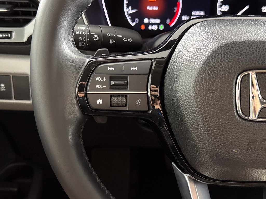 Used 2024 Honda Pilot EX-L image 15
