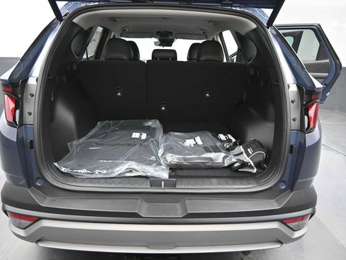 New 2026 Hyundai Tucson SEL Plus w/ Tow & Go Package AWD/4WD image 14