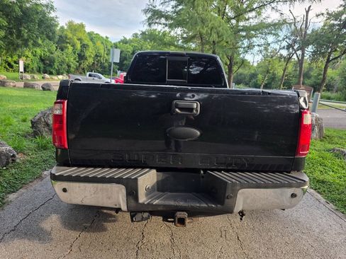 Used 2011 Ford F350 Lariat w/ Lariat Interior Pkg RWD image 4