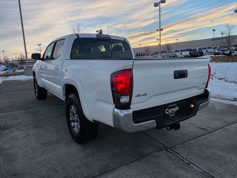 Used 2019 Toyota Tacoma SR5 image 5