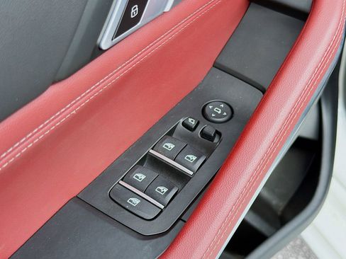 Used 2025 BMW X6 M60i image 24