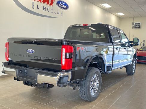 New 2026 Ford F350 Lariat w/ FX4 Off-Road Package AWD/4WD image 7