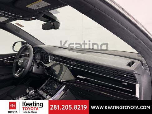Used 2024 Audi Q8 Prestige w/ Prestige Package image 22