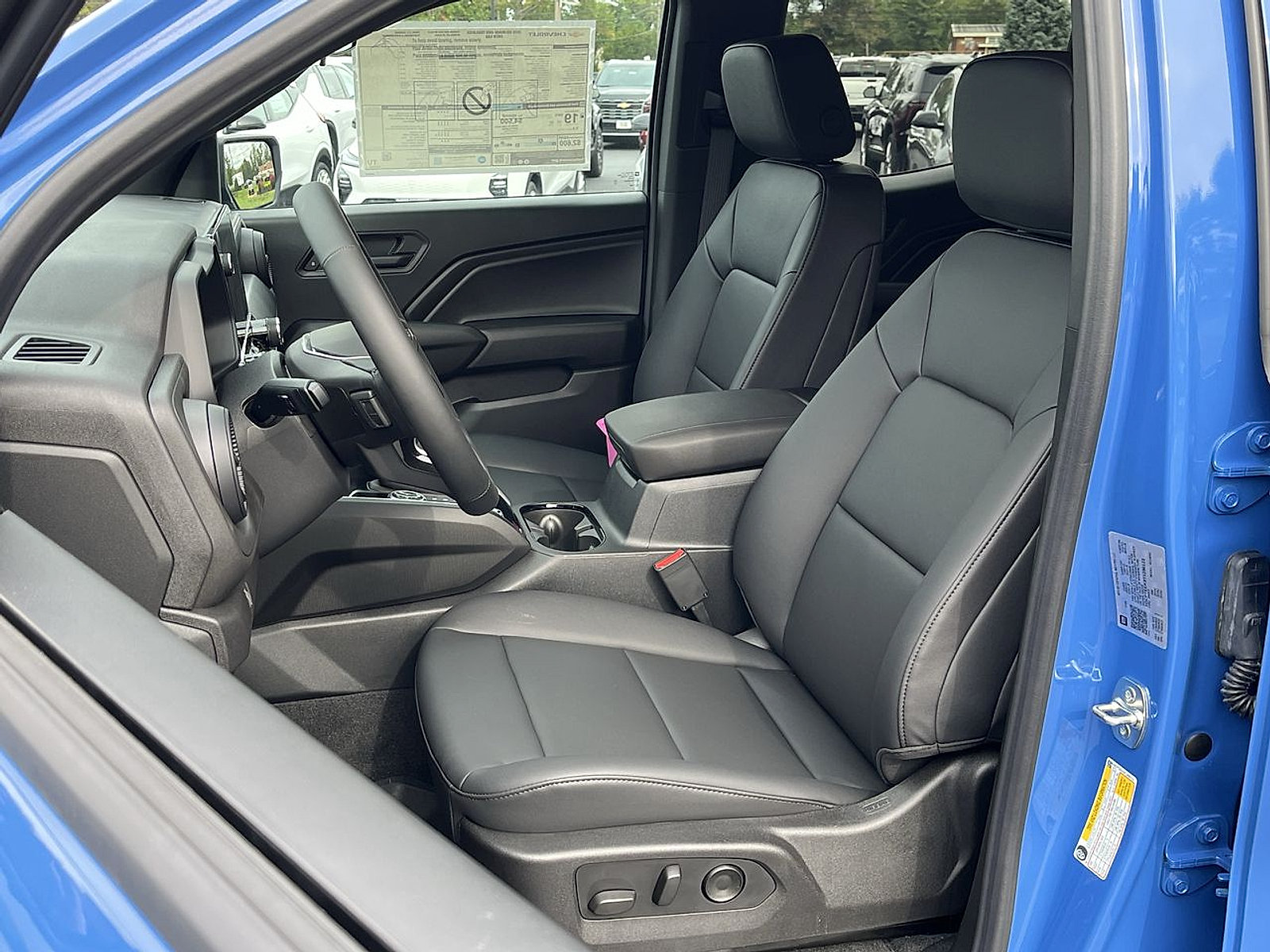 New 2026 Chevrolet Colorado Trail Boss AWD/4WD image 6