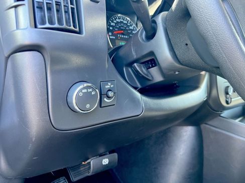 New 2026 GMC Savana 2500 RWD image 7