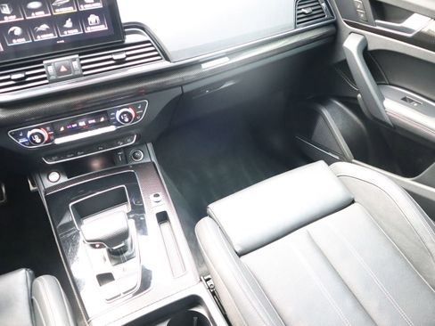 Used 2023 Audi SQ5 Premium Plus image 30