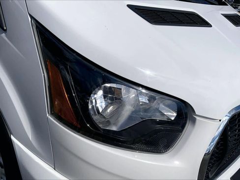 Used 2024 Ford Transit 350 XLT image 26