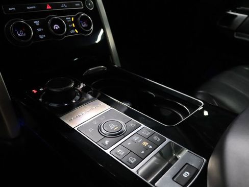Used 2016 Land Rover Range Rover Long Wheelbase Supercharged image 17