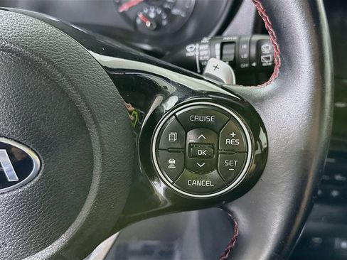 Used 2021 Kia Soul Turbo FWD image 24