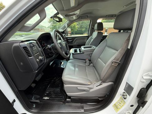 Used 2016 Chevrolet Silverado 3500 W/T w/ WT Convenience Package AWD/4WD image 11
