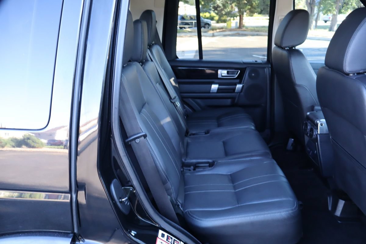 Used 2016 Land Rover LR4 HSE AWD/4WD image 24