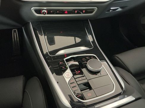 New 2026 BMW X5 sDrive40i w/ M Sport Package image 14