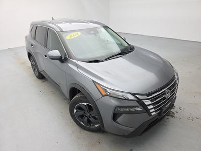 Used 2024 Nissan Rogue SV