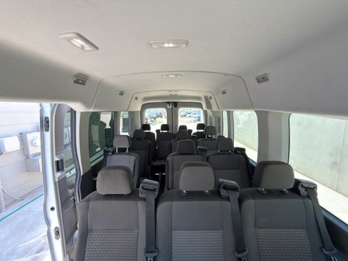Used 2021 Ford Transit 350 XLT image 18