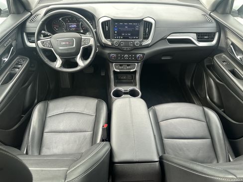 Used 2024 GMC Terrain SLT AWD/4WD image 23
