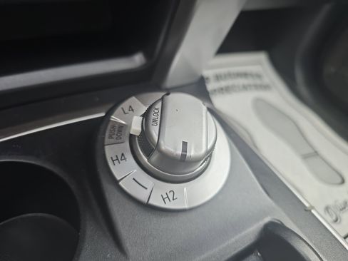 Used 2022 Toyota 4Runner SR5 Premium image 28