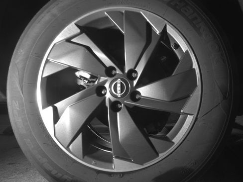 Used 2025 Nissan Rogue SV image 15