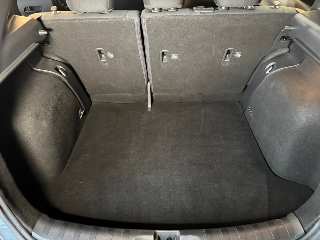 Used 2020 Nissan Kicks S FWD image 22
