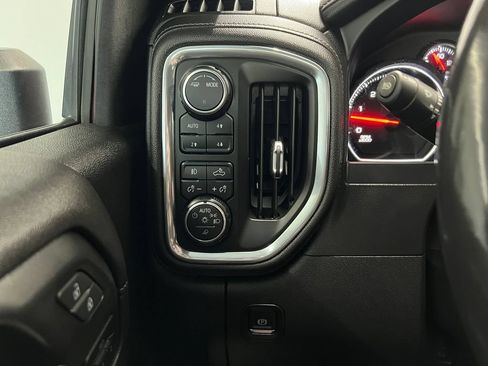 Used 2020 Chevrolet Silverado 3500 LTZ AWD/4WD image 28