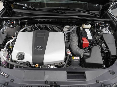 Used 2025 Lexus ES 350 w/ Luxury Package FWD image 31