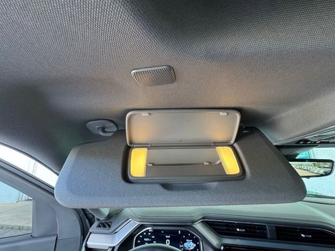 Used 2025 GMC Sierra 1500 Denali w/ Denali Reserve Package image 38