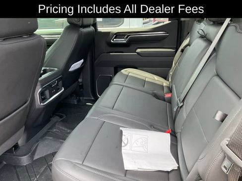 Used 2025 Chevrolet Silverado 1500 LTZ w/ Technology Package AWD/4WD image 11