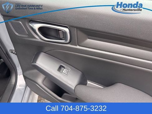 Used 2025 Honda Civic Sport image 14