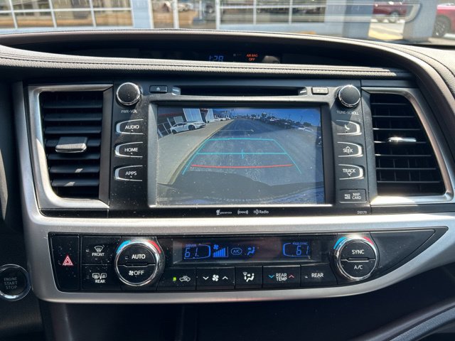 Used 2018 Toyota Highlander XLE AWD/4WD image 53