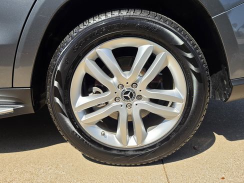 Used 2017 Mercedes-Benz GLS 450 4MATIC w/ Premium Package image 15