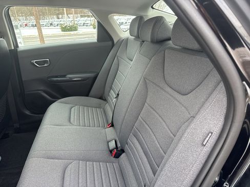 Certified 2025 Kia K4 EX image 16