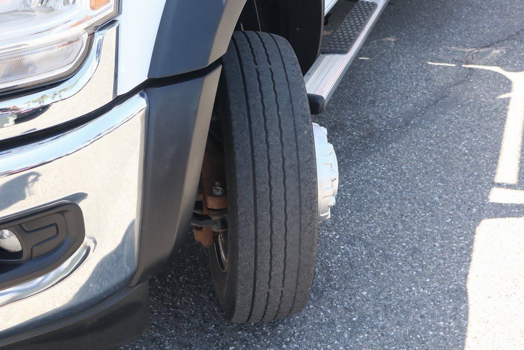Used 2022 RAM 5500 Tradesman AWD/4WD image 37