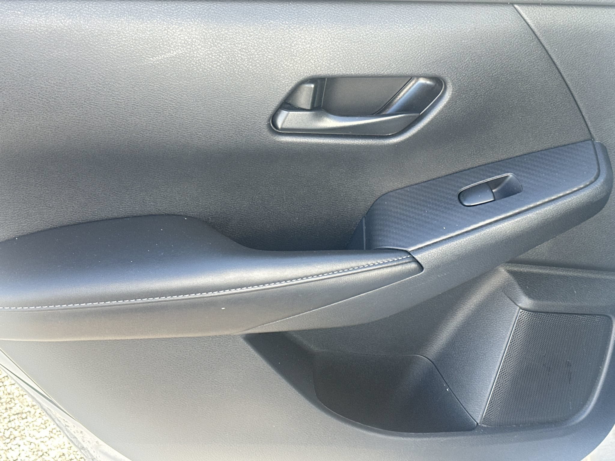Used 2024 Nissan Sentra SV FWD image 21