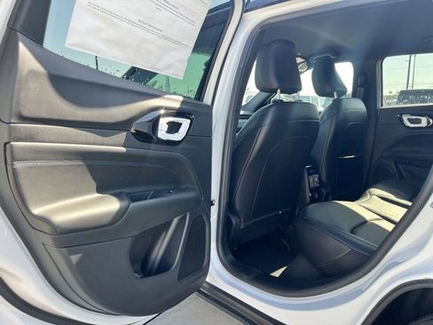 New 2026 Jeep Compass Limited image 15