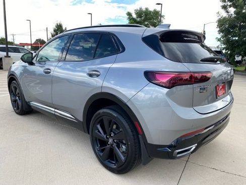 Used 2025 Buick Envision Sport Touring AWD/4WD image 3