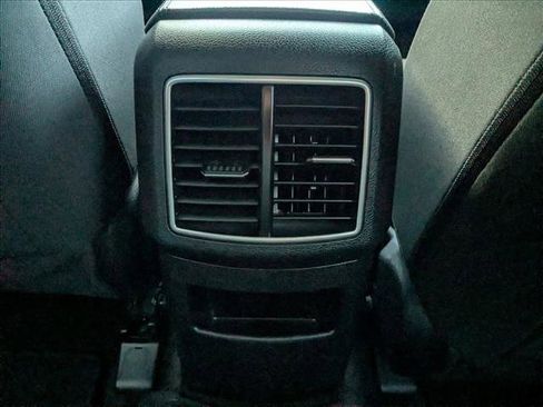 Used 2023 Kia Sportage LX image 18