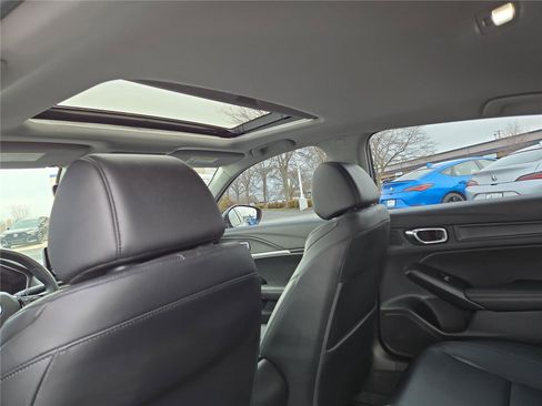 Certified 2024 Acura Integra image 23