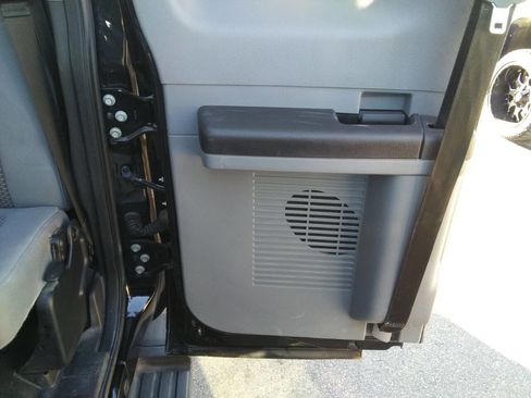 Used 2014 Ford F250 XLT image 14