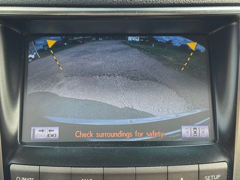 Used 2014 Lexus LX 570 4WD image 22