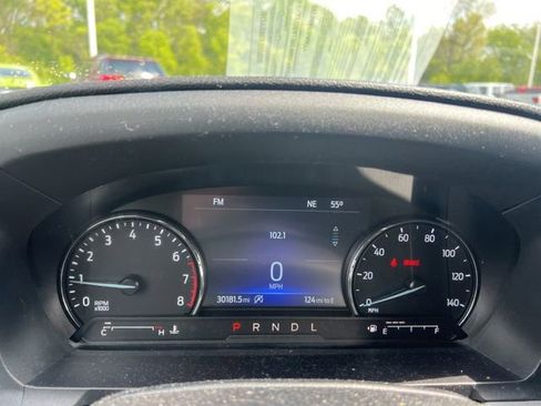 Used 2023 Ford Explorer XLT w/ Equipment Group 202A AWD/4WD image 16