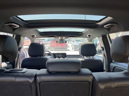 Used 2020 Mercedes-Benz GLB 250 4MATIC image 29