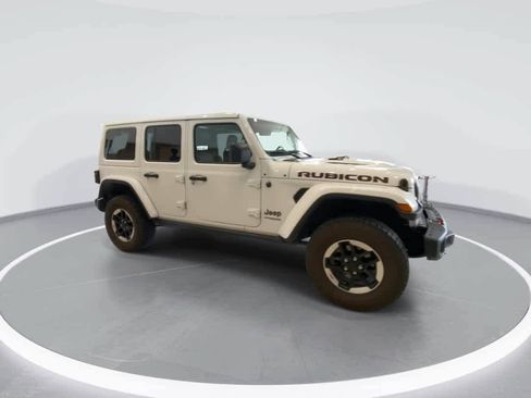 Used 2020 Jeep Wrangler Unlimited Rubicon w/ Uconnect 4C Nav & Sound Group AWD/4WD image 2