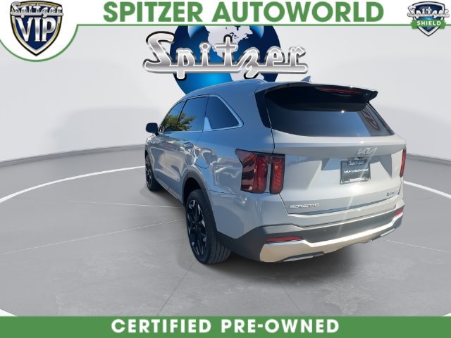 Certified 2025 Kia Sorento EX w/ Panoramic Sunroof Package AWD/4WD image 7